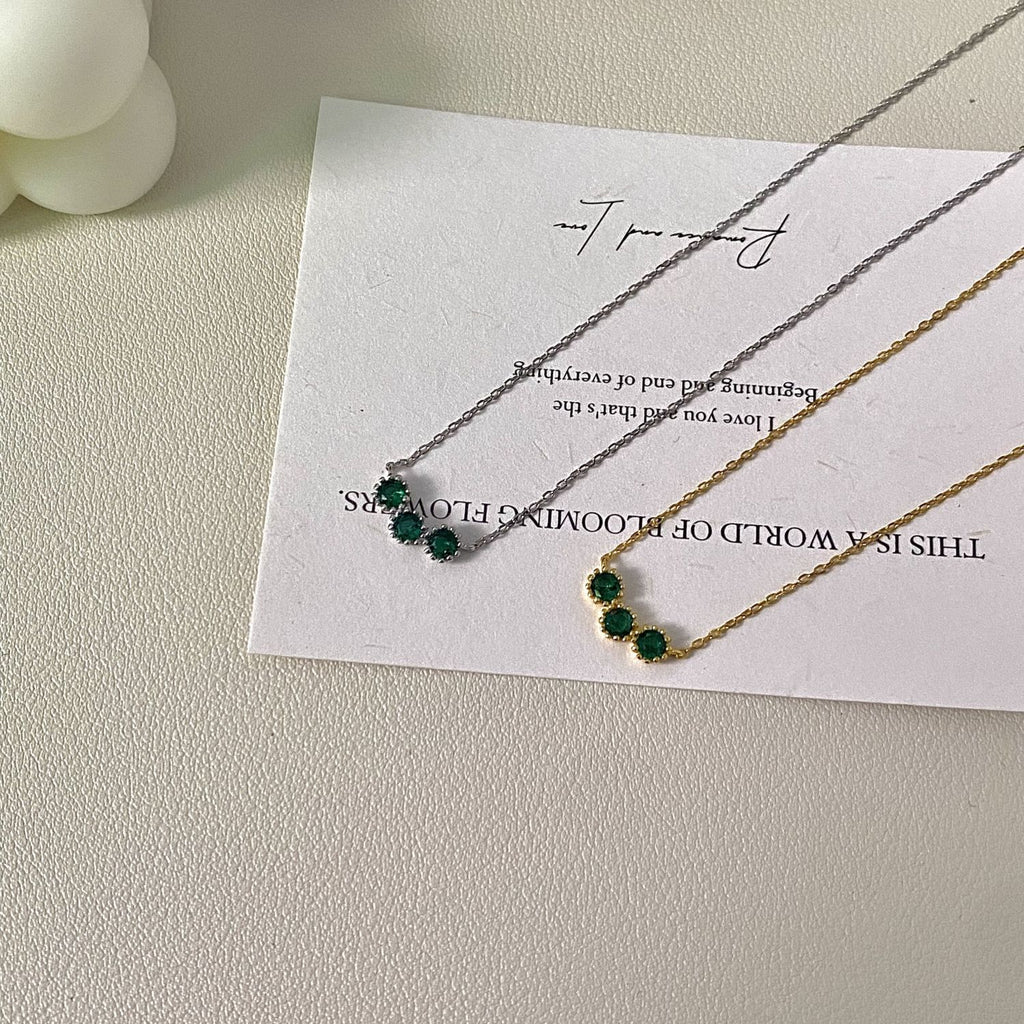 Trillium Grace S925 sterling silver 18k gold-plated necklace