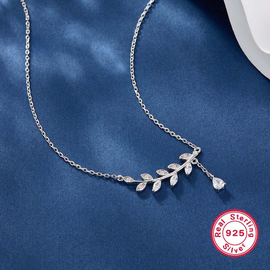 Lullaby S925 sterling silver inlaid with zircon necklace