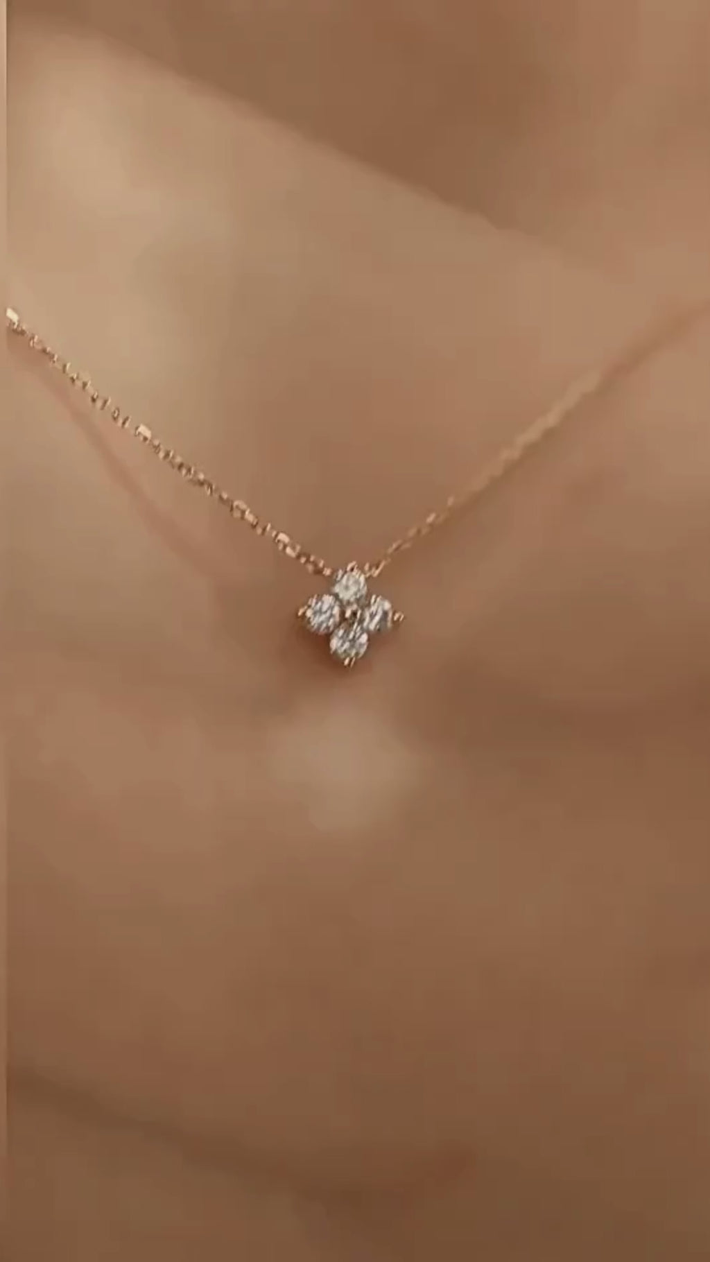 Golden Bloom S925 silver 18K gold-plated clover necklace