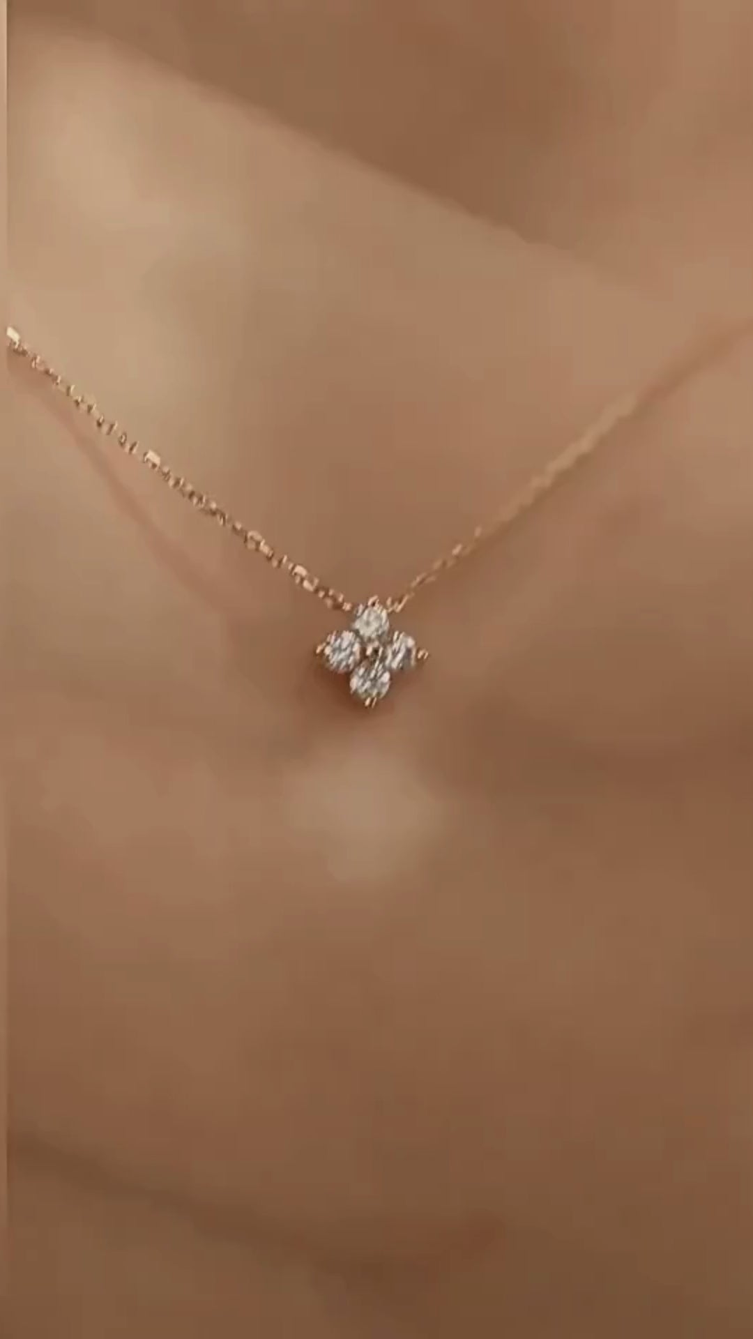 Golden Bloom S925 silver 18K gold-plated clover necklace