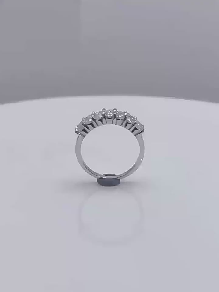Classic Brilliance moissanite , Certified GRA ,  s925 sterling silver 1.4 carat ring