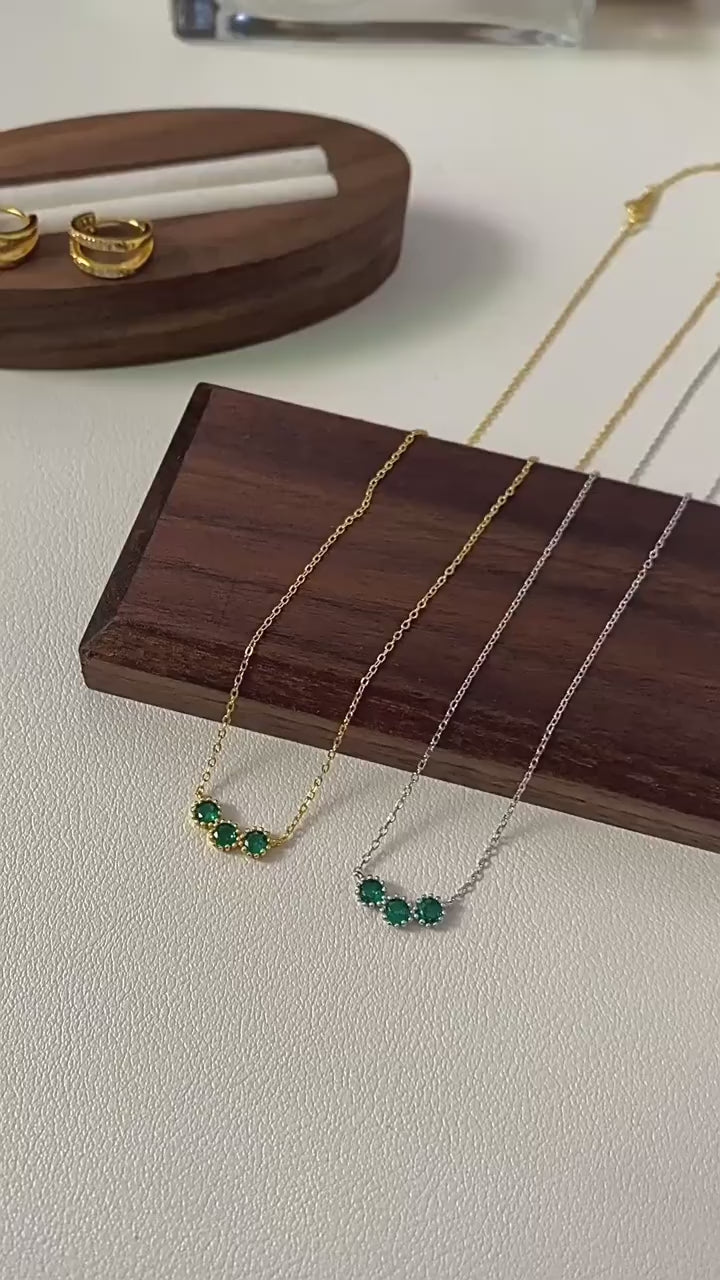 Trillium Grace S925 sterling silver 18k gold-plated necklace